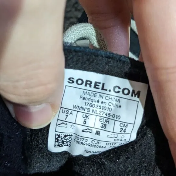 Sorel Cozy Joan Waterproof Snow Boots Women's Size 7