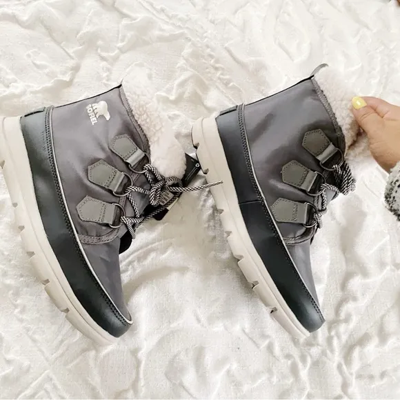 Sorel Explorer Carnival Boots Size 7.5New $145