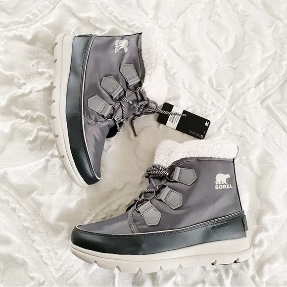 Sorel Explorer Carnival Boots Size 7.5New $145