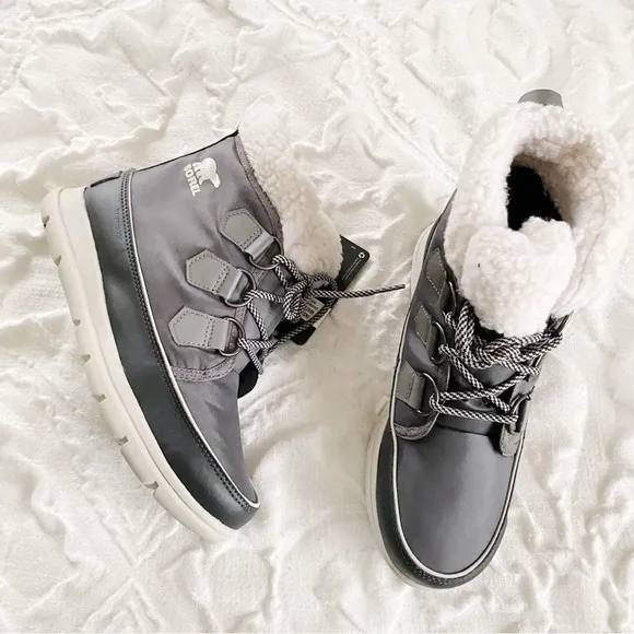 Sorel Explorer Carnival Boots Size 7.5New $145