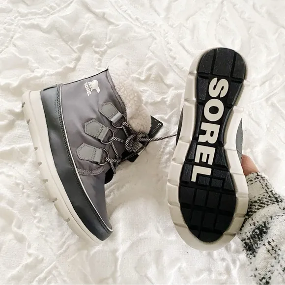 Sorel Explorer Carnival Boots Size 7.5New $145
