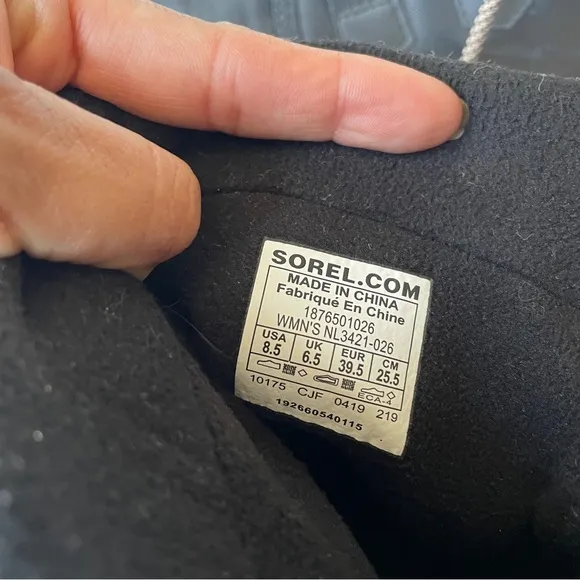 Sorel Explorer Carnival Waterproof Gray Snow Winter Boots 8.5 Wool Lace Up