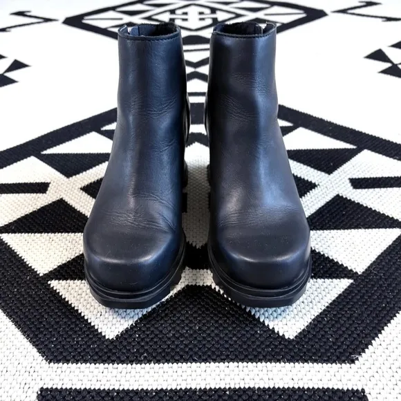 Sorel Joan Of Arctic Wedge III Zip Ankle Boots in Black Size 7