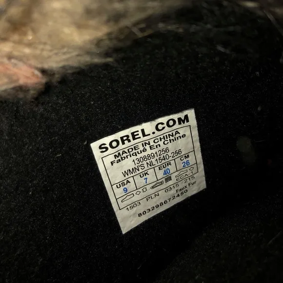 Sorel Joan of Arctic Wool lined Fur Trim Tall Brown Boots. 9