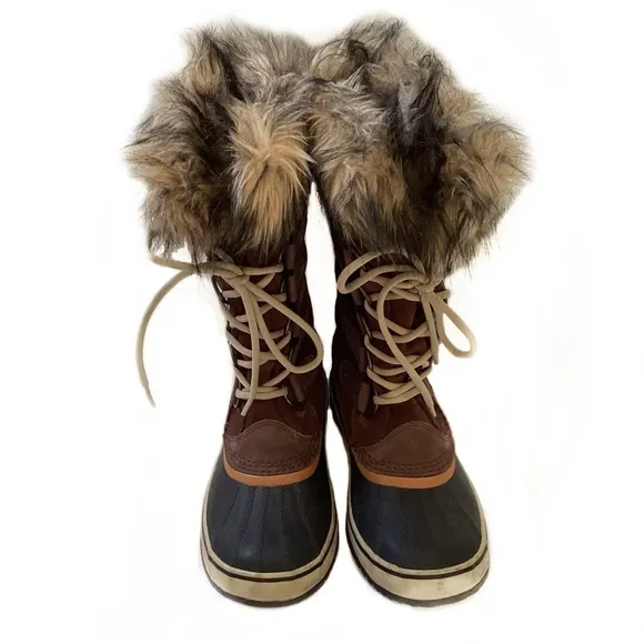 Sorel Joan of Arctic Wool lined Fur Trim Tall Brown Boots. 9