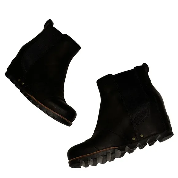 Sorel Lea Wedge Leather Booties in Black Matte Finish