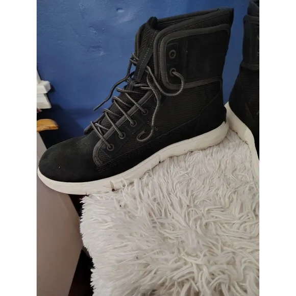 Sorel Men's Ankeny II Mid Waterproof ankle Boots Mens Size 11.5 U.S.