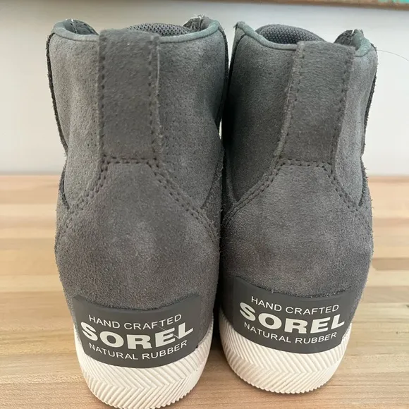 SOREL OUT N ABOUT PULL ON WEDGE BOOTS WOMEN'S SIZE 9.5 GREY
