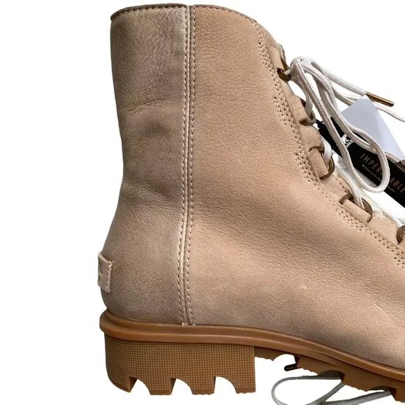 Sorel Phoenix Lace Lux boots in Tan Gold with Shearling Tongue Waterproof Winter