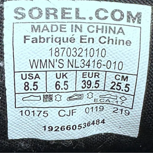 Sorel Phoenix Waterproof Lace Up Boots. Size 8.5
