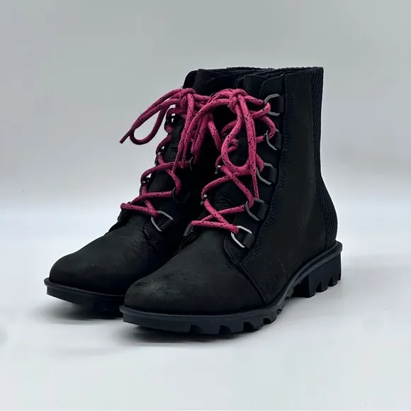 Sorel Phoenix Waterproof Lace Up Boots. Size 8.5