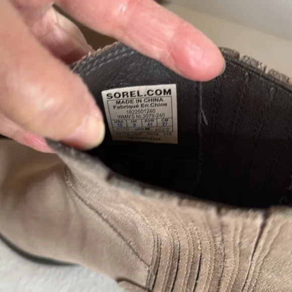 Sorel suede boots