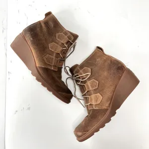 Sorel Toronto Lace Boots