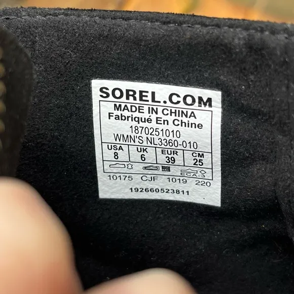 Sorel Wm’s Joan Of Arctic Wedge II Buckle Boots In Black Leather Sz 8