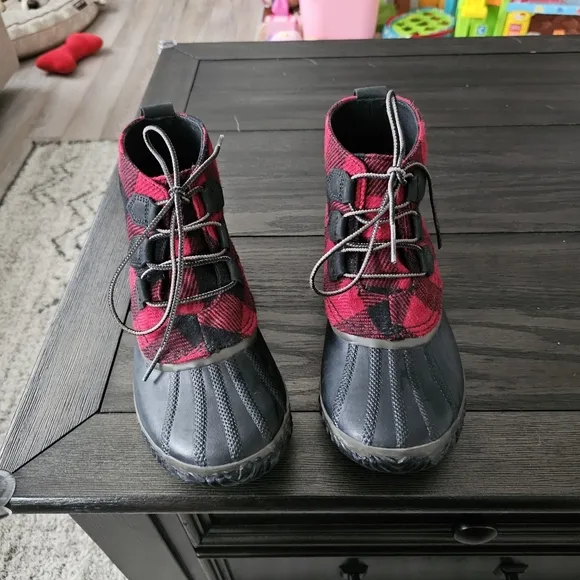 Sorel Women's Out N' About Boots