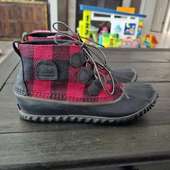 Sorel Women's Out N' About Boots