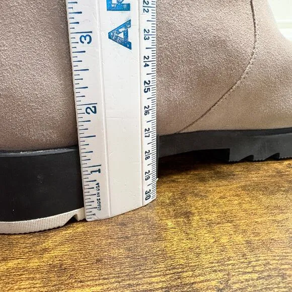 Sorel Womens Size 11 Boots Emelie II Omega Taupe Black Waterproof Suede Chukka