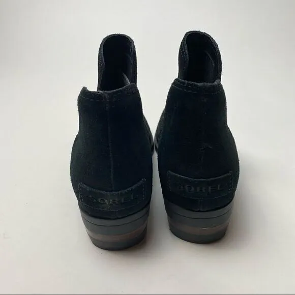 Sorel Lolla Cut Out Ankle Boots Black Suede 6.5 waterproof