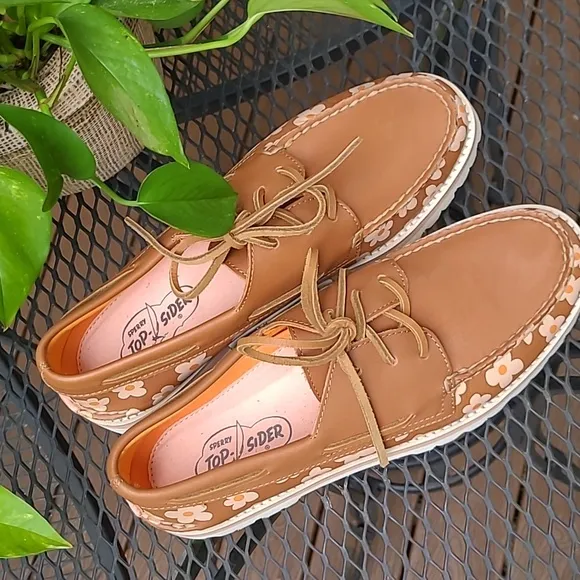Sperry Leather Topsider Pink Flower Lug Sole STS25240 Mens 9.5
