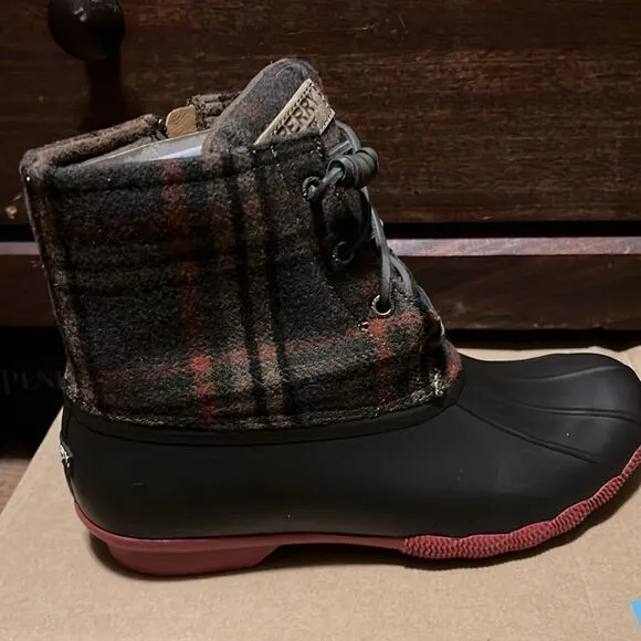 Sperry Saltwater Prints Boots Brown Plaid Fisherman Core Size 8.5