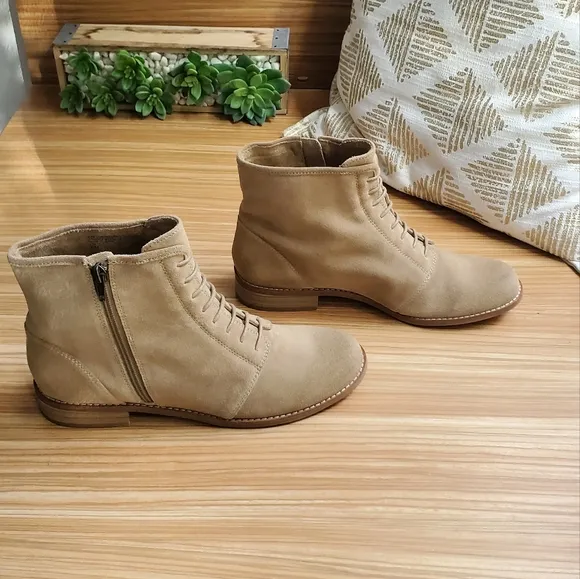 Splendid Orella women's 9 Suede Leather Ankle boots tan side zipper like New