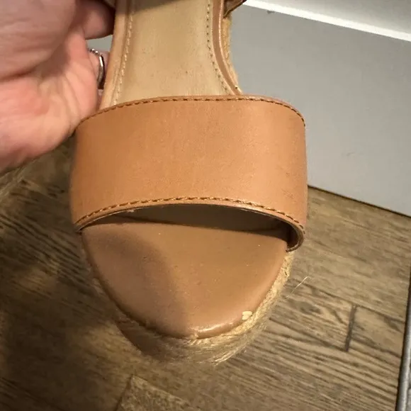 Steve Madden brown/Nude Wedges