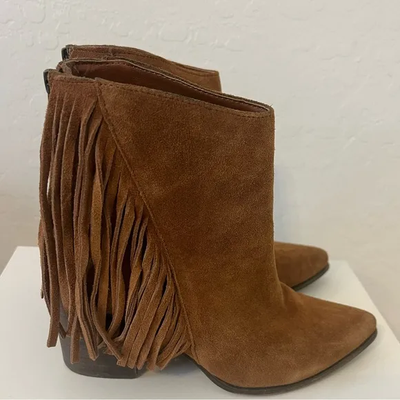 Steve Madden Countryy Cowgirl Fringe Suede Leather Brown Heeled Booties Size 9