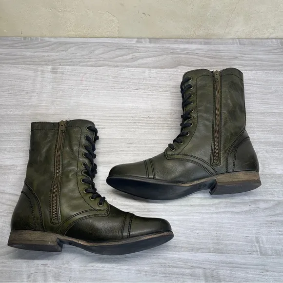 Steve Madden Dark Green Leather Troopa Lace-Up Combat Moto Boots Women’s size 9M