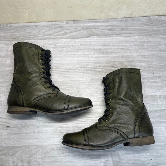 Steve Madden Dark Green Leather Troopa Lace-Up Combat Moto Boots Women’s size 9M