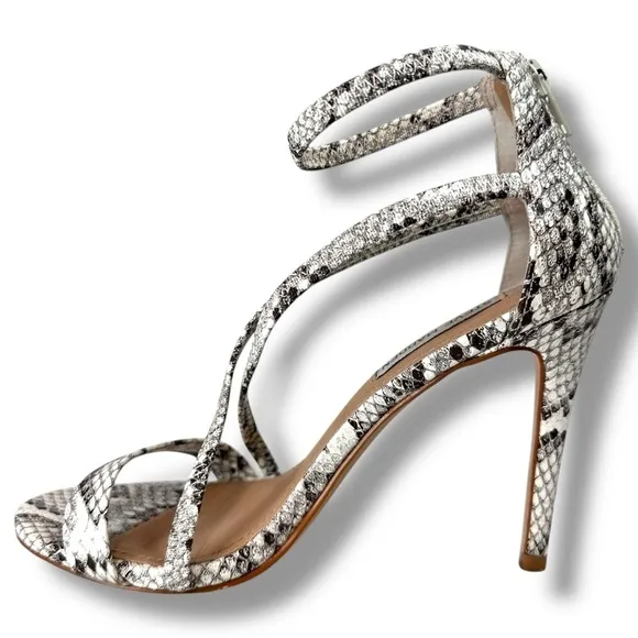 Steve Madden High Heels Snake Print Strappy Round Toe Sexy Edgy, White, Size 6.5