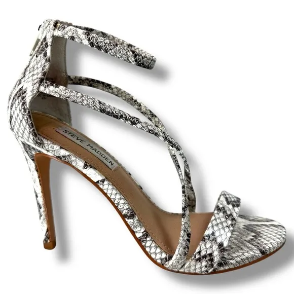 Steve Madden High Heels Snake Print Strappy Round Toe Sexy Edgy, White, Size 6.5