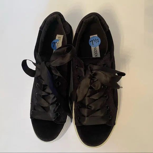 STEVE MADDEN NEW SNEAKER BLACK VELVET SIZE 7.5 BERTIE FASHION TRAINERS SHOES