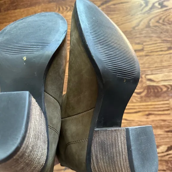 Steve Madden Pawel Boots Leather‎ Block Heel Zip Back Green ladies size 9