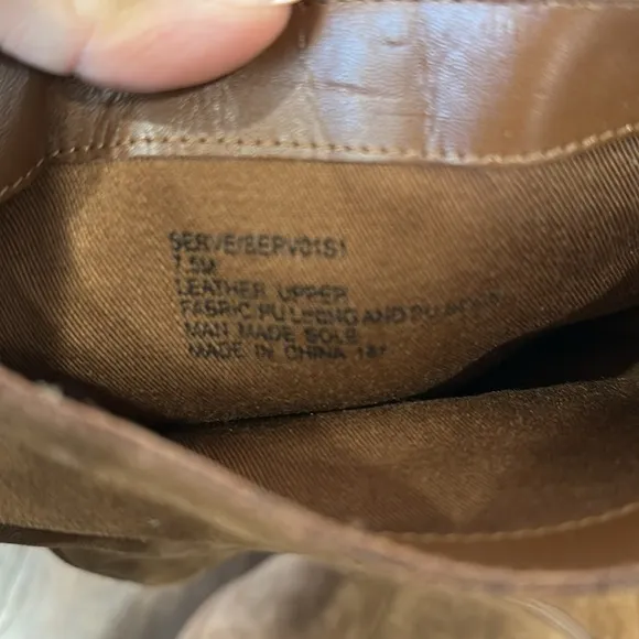 Steve Madden serve boots 7.5. Never worn