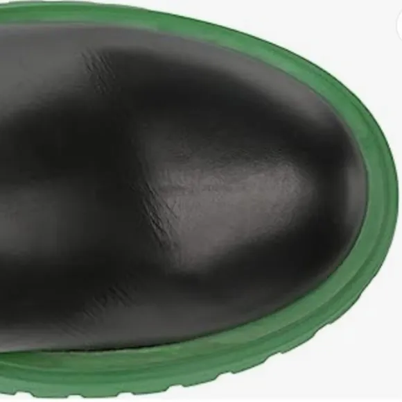 Steve Madden Women's Hesitant Fashion Leather Boot Multi Sizes Black &amp; Green NEW