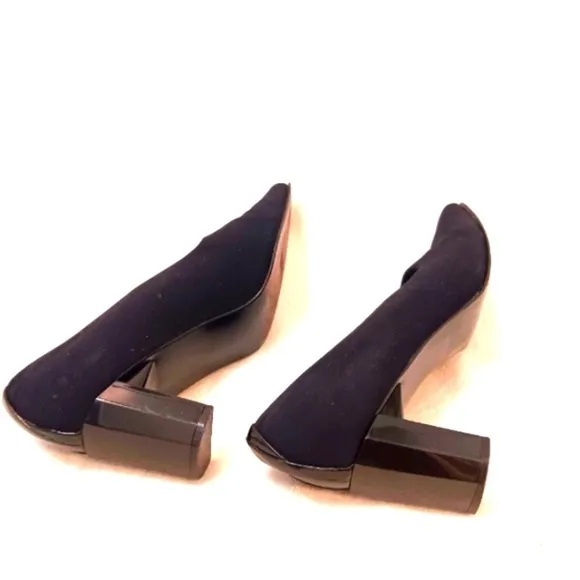 Stuart Weitzman Black Pumps Sz 9.5 BLOCK Heel Shoes Career Office Classic
