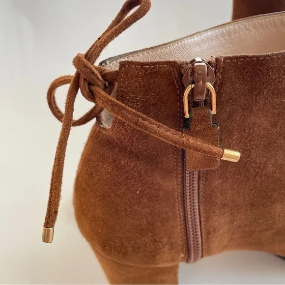 STUART WEITZMAN Brown Suede Gardiner Pointy Toe Block Heel Ankle Boots 9.5