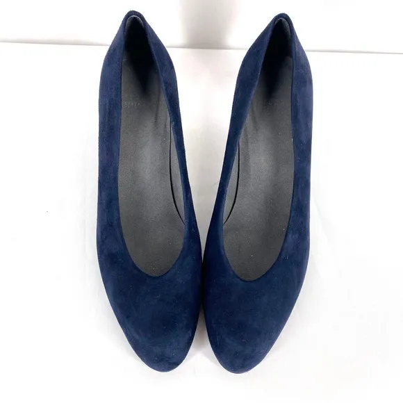 Stuart Weitzman Chic Pumps Navy Blue Suede Leather Almond Toe Heels 7.5