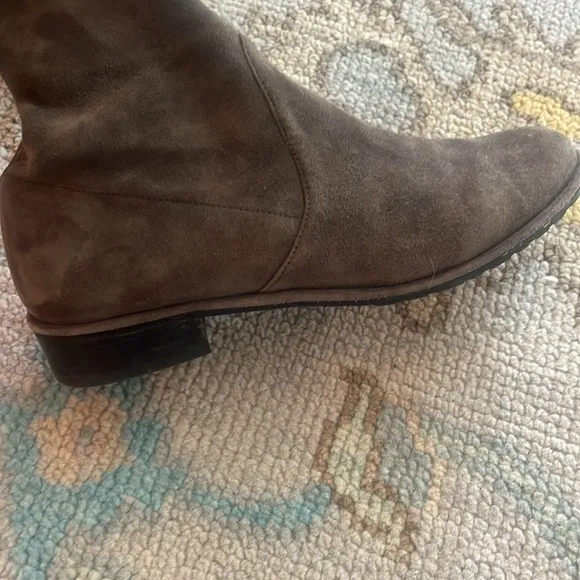 Stuart Witzeman Gray over the knee boots, great condition