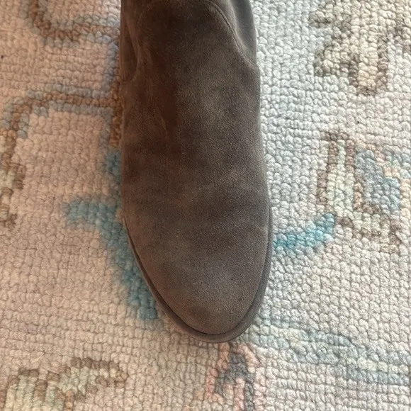 Stuart Witzeman Gray over the knee boots, great condition