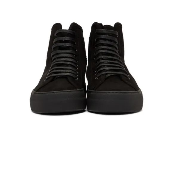 SUEDE COMMON PROJECT
