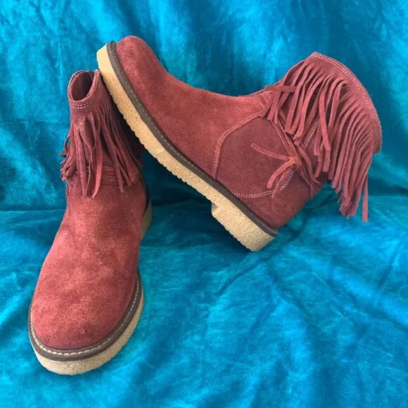 Sundance ankle boots Womens SZ 8 Suede boots with fringe - Brick red color