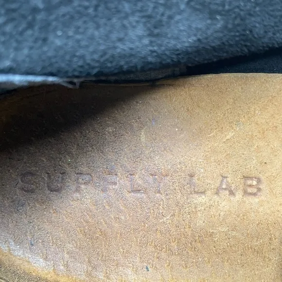 Supply Lab Men’s Black Soft Suede Chukka Boots