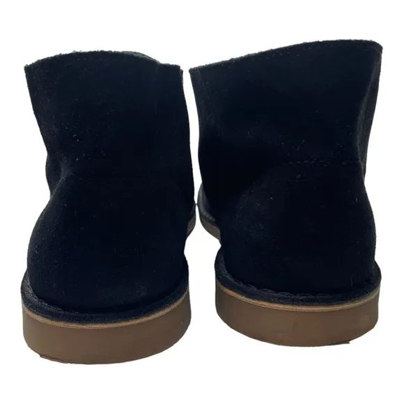 Supply Lab Men’s Black Soft Suede Chukka Boots