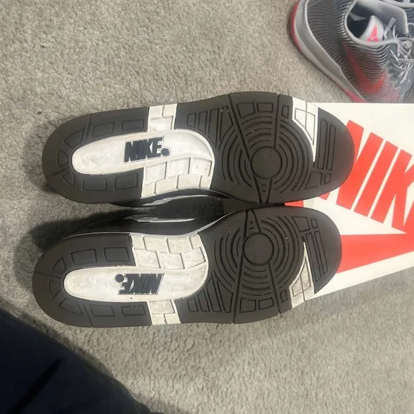 Supreme Nike Air Force 2. Size 13
