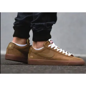 Supreme x Nike SB Blazer Low GT Size 8.5 Sneakers