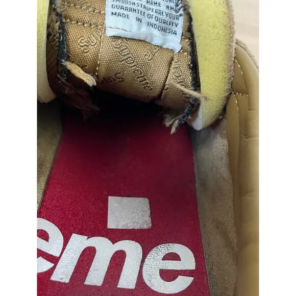 Supreme x Nike SB Blazer Low GT Size 8.5 Sneakers
