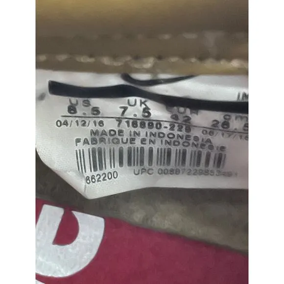 Supreme x Nike SB Blazer Low GT Size 8.5 Sneakers