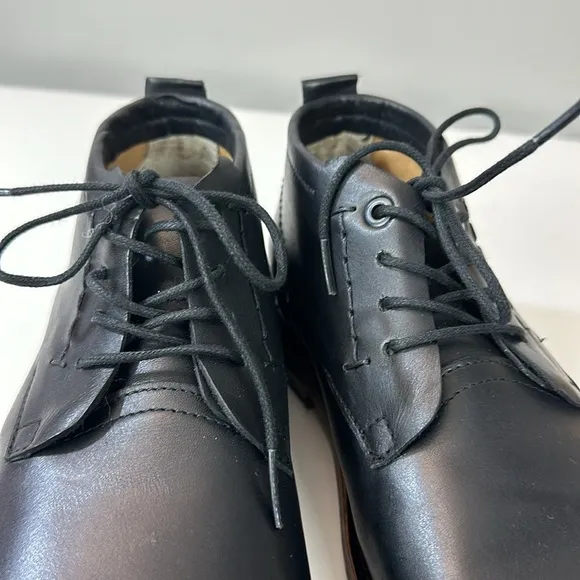 Sutro of San Francisco Black Leather Lace Up a boots Size 9D