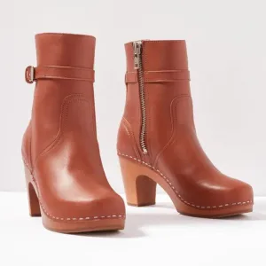 Swedish Hasbeens Jodhpur Clog Ankle Boots 39 8.5 9 Cognac Brown Leather NEW $420
